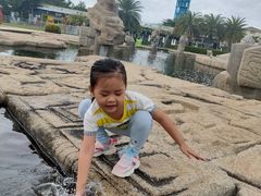 -亚龙湾中心广场