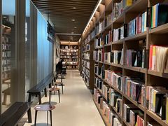 -茑屋书店(天目里店)