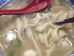 -凤齐羊肉烩面馆