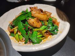 回锅肉-麻六记(凤凰汇店)