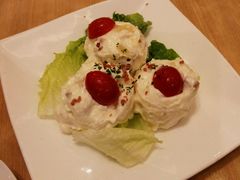 -必胜客(WOW中心城店)