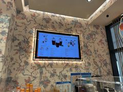 -VENCHI 闻绮(上海佛罗伦萨小镇店)