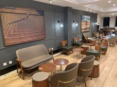 大堂-星巴克臻选(广州沙面店)