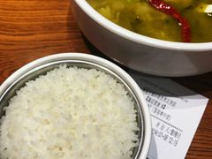 -渝是乎酸菜鱼·川渝小炒(新世界百货望京店)