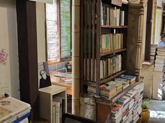 -斯多格书乡(北京大学畅春园店)