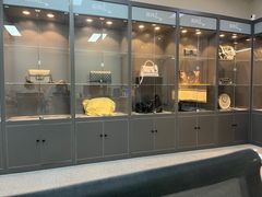 -用真奢侈品名表名包回收中心(朝阳万达店)