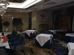 -马克西姆俄罗斯餐厅(通亚街店)