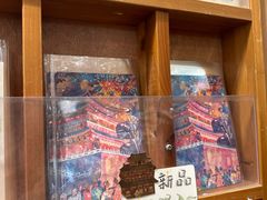 -猫的天空之城概念书店(印象城购物中心店)