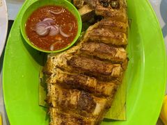 -明记烧鱼美味店