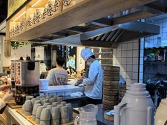 -馋三尺蟹粉小笼(人民广场店)