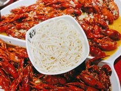 -龙巢盱眙龙虾·牛蛙·烧烤宵夜(八卦岭店)