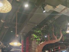 -破瓦寒窑·地摊烤羊排