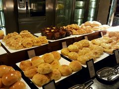 -中山利和希尔顿酒店
