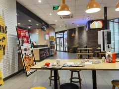 大堂-麦当劳(保利广场店)