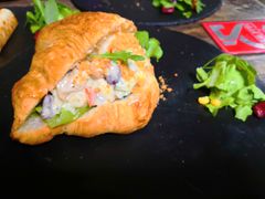 -HIGH FIVE哈福手工汉堡(桂林路店)