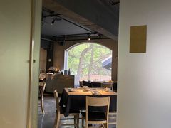 -穹六人间 people 6(岳阳路店)