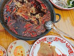 -馋虫重庆火锅(玉林南街店)