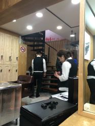 -汇尚艺美容美发