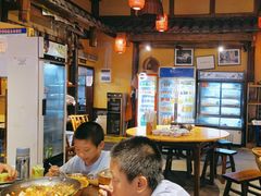 -富正毅三下锅·湘西韵味(天门山索道店)