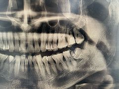 -上海市徐汇区口腔医院