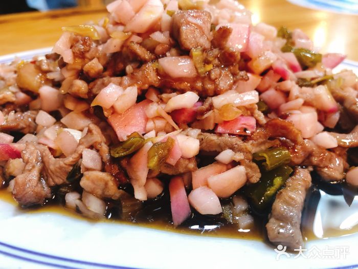 艾芯九九牛肉馆(南山郡店)泡菜牛肉丝图片