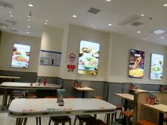 -小杨生煎(金山百联购物中心3楼店)