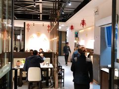 -煲王粤菜餐厅(中侨中心店)