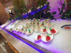 -锤头鲨毛肚海鲜烤肉自助餐厅(国购广场店)