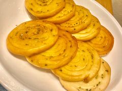 -鱼鲜饭香·招牌汽锅剁椒鱼头王