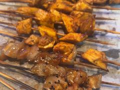 -路边边.炒菜烧烤.音乐餐厅(良乡长虹店)