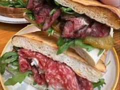 -Efes Turkish & Mediterranean Cuisine 艾菲斯餐厅(陆家嘴店)