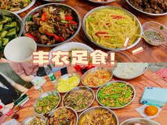 -松山湖南湖湾露营营地