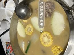 -肥仔文澳门猪骨煲(南京西路店)