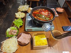 -黔有有贵州酸汤夺夺粉火锅(五味十字店)