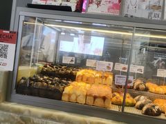 面包甜点陈列柜-LELECHA乐乐茶(百货大楼店)