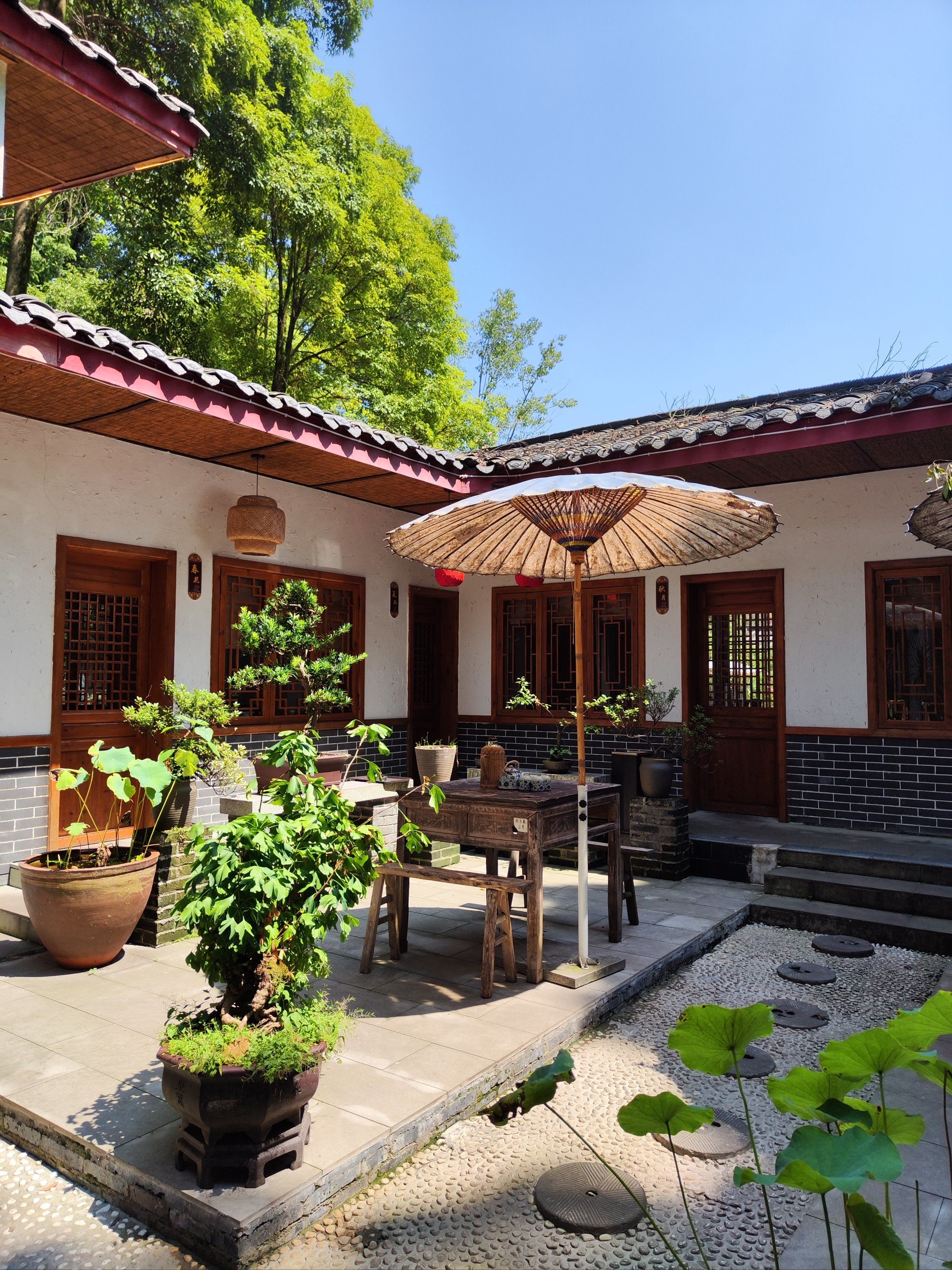 中式庭院里的悠然时光