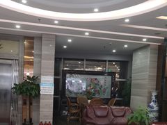 -手佳按摩·足疗·艾灸(龙江店)