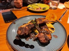 -JINNS锦时 steak&pizza(浸信会礼拜堂旧址店)
