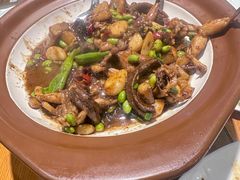 -黄泥岗·地道湖北菜(奥特莱斯店)