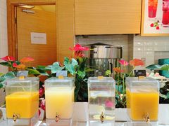 -咖啡苑自助餐厅·中国大饭店