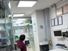 -瑞鹏·疫苗·绝育·宠物医院(金沙洲店)