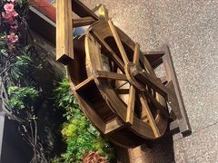 -老牌坊云南鱼豆花火锅(哈西万达店)