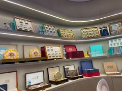-燕庭·纯燕窝·甜品下午茶(南京西路店)