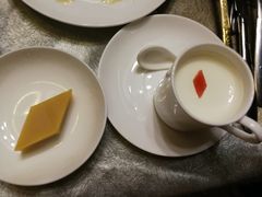 宫廷奶酪及豌豆黄-厉家菜(金宝街店)