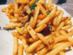 干煸土豆条-巴厘龙虾·榜首油焖大虾(音乐学院·沿江酒馆店)