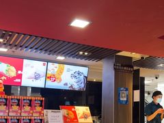 -麦当劳(丽江玉河广场店)