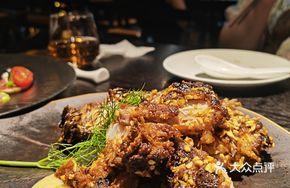 Garlic Crisp Roasted Pork Ribs