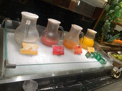 -东方红海鲜百汇(国际大厦店)