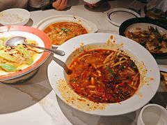 -石屏老字号4号包浆豆腐美食城(泼水广场店)