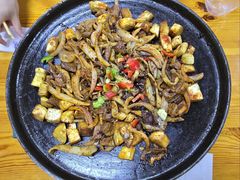 -老周炒拨拉(甘州总店)